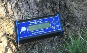 Pull test equipment for trunk risk assessment PiCUS TreeQinetic